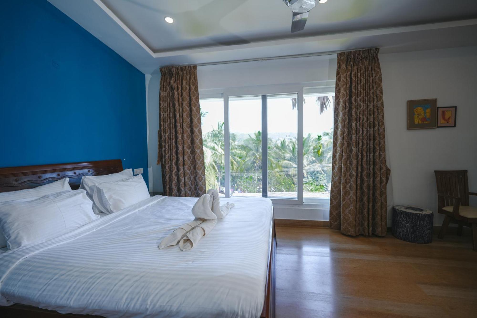 Villa M - Jia 3- 3Bhk In Candolim, Pool Facing, Near Beach, Breakfast Included Kültér fotó