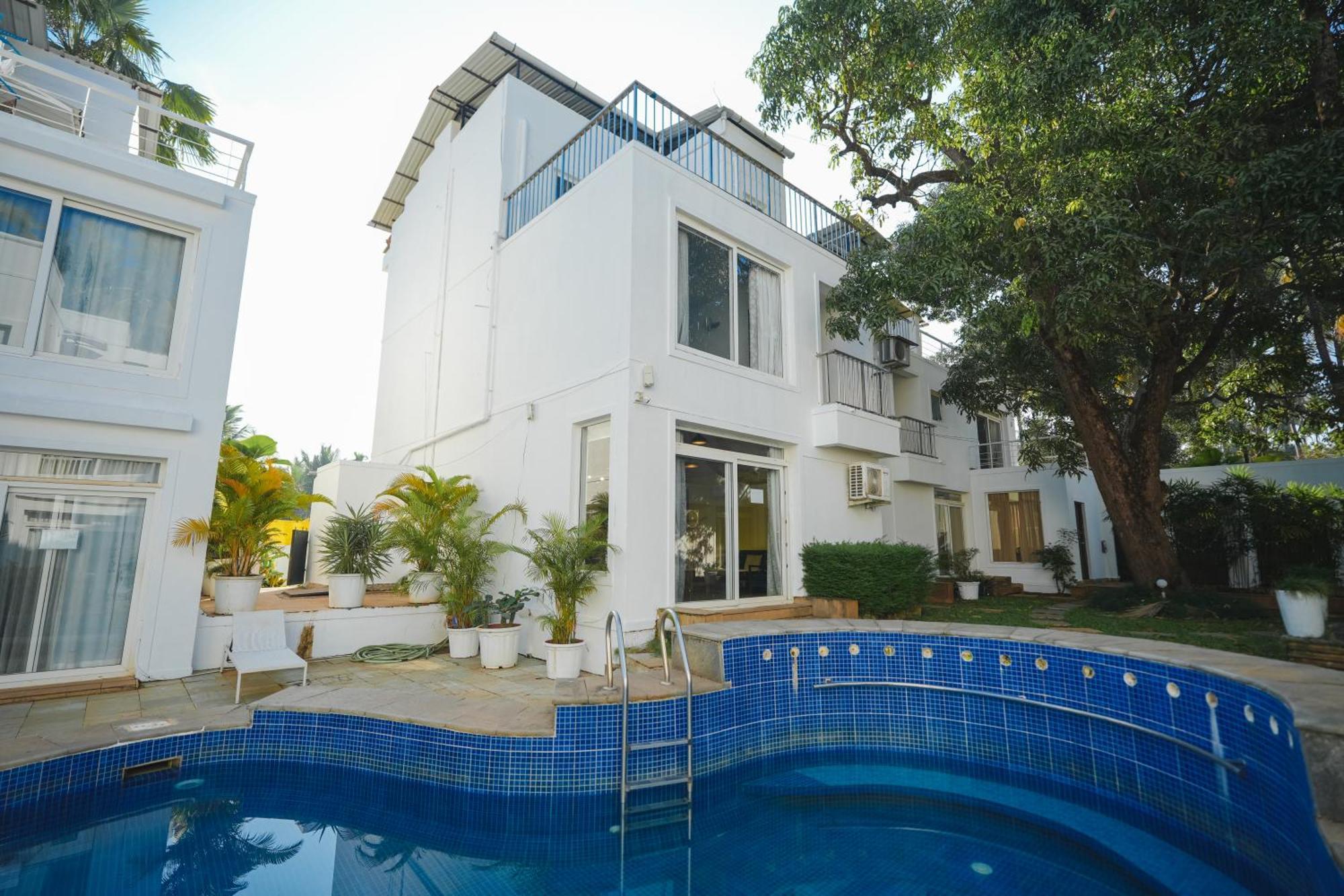 Villa M - Jia 3- 3Bhk In Candolim, Pool Facing, Near Beach, Breakfast Included Kültér fotó