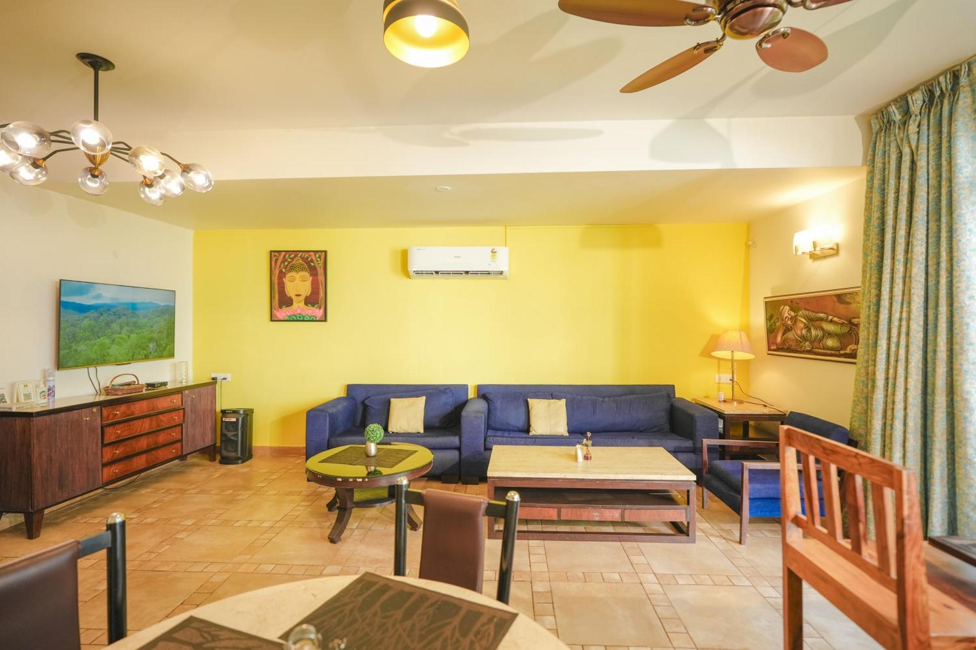 Villa M - Jia 3- 3Bhk In Candolim, Pool Facing, Near Beach, Breakfast Included Kültér fotó