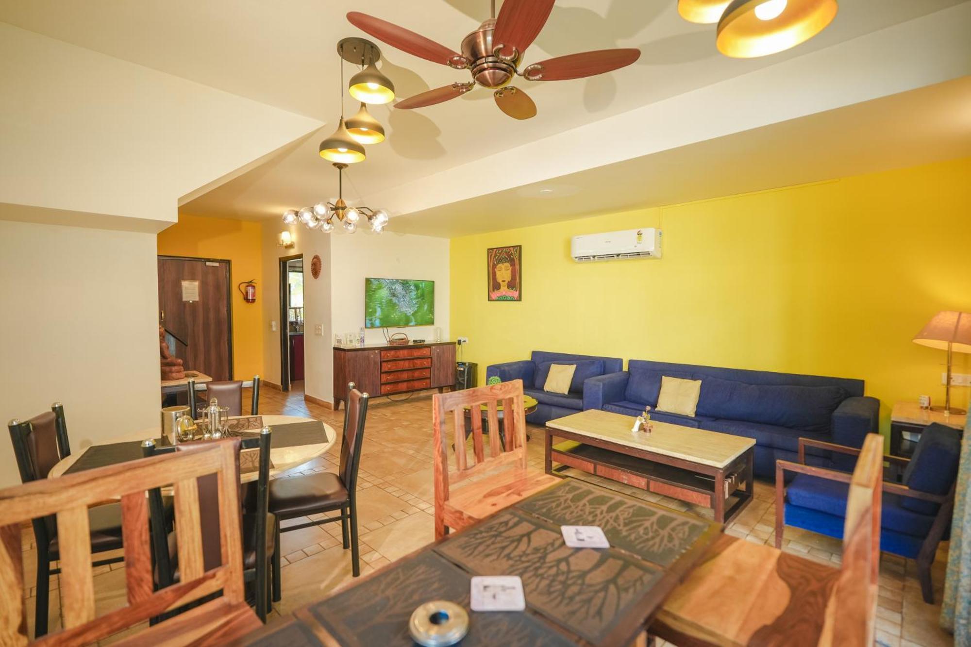 Villa M - Jia 3- 3Bhk In Candolim, Pool Facing, Near Beach, Breakfast Included Kültér fotó