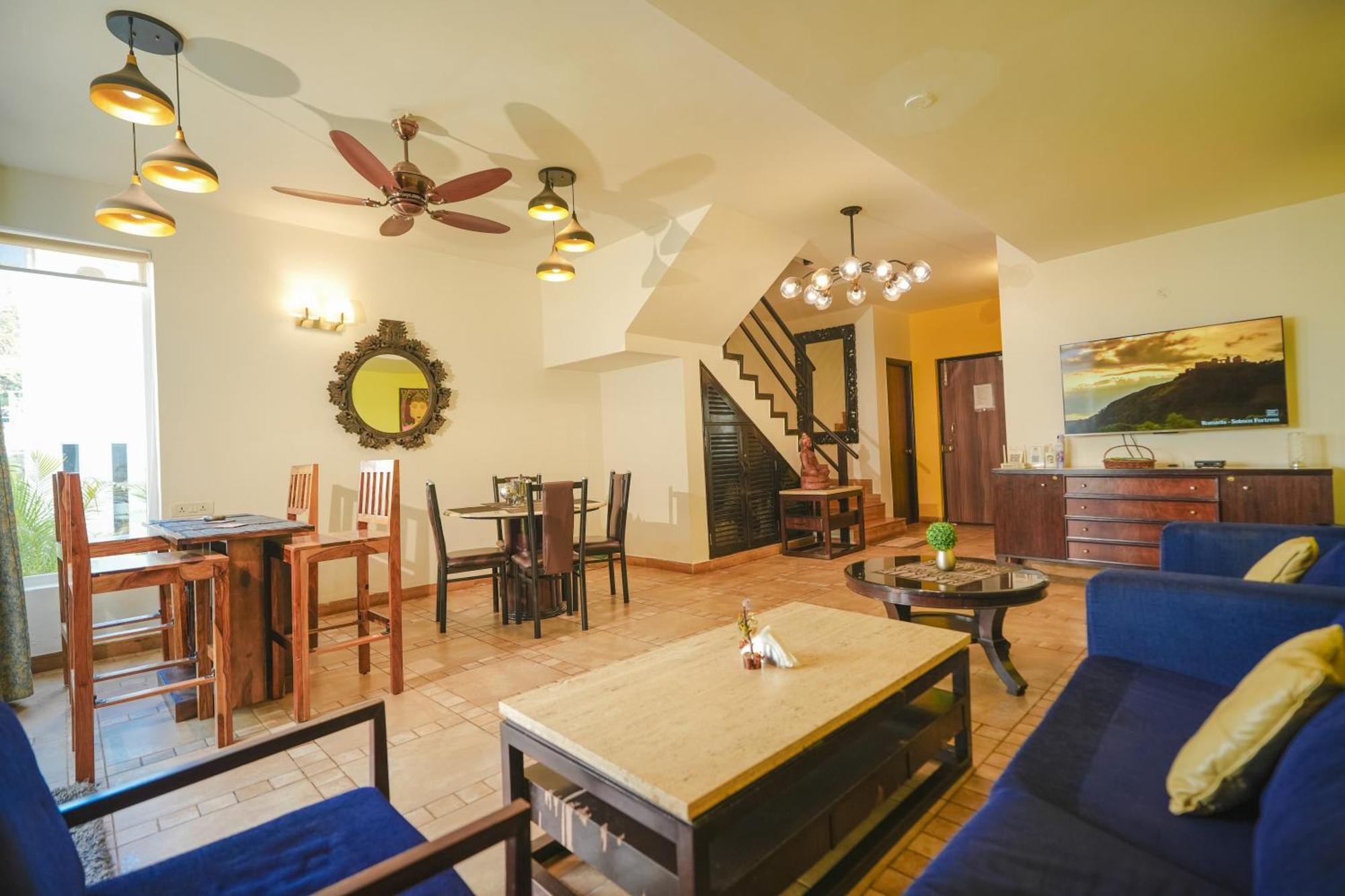 Villa M - Jia 3- 3Bhk In Candolim, Pool Facing, Near Beach, Breakfast Included Kültér fotó