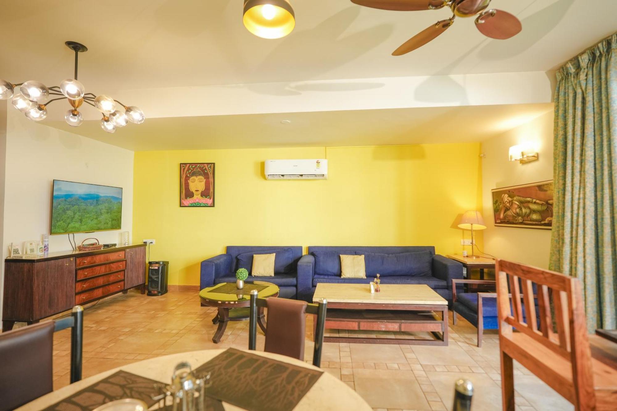 Villa M - Jia 3- 3Bhk In Candolim, Pool Facing, Near Beach, Breakfast Included Kültér fotó